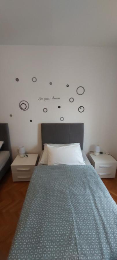 Apartman Val Pula Ngoại thất bức ảnh